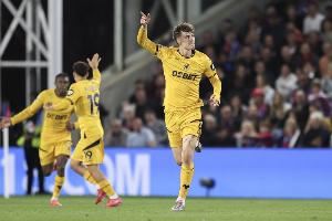 记者：纽卡尚未第三次报价拉尔森，狼队不打算今夏放人