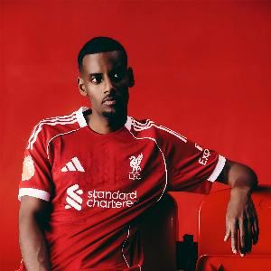 瑞典媒：伊萨克以1.3亿镑加盟利物浦，他的瑞典母队获得260万补偿