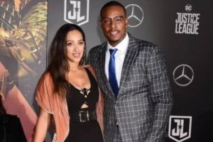 皮尔斯：我和前妻主要就聊孩子和一些重要决定 没啥别的可说