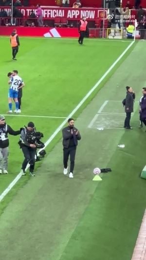 曼联三连胜后，阿莫林精神面貌马上好起来了😆